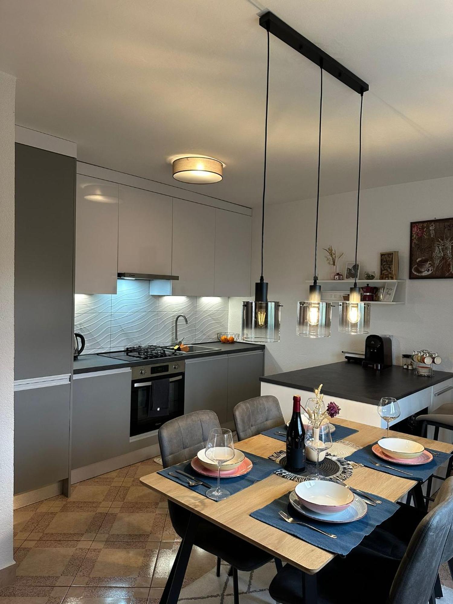 Spacious And Modern App With Big Terrace Malinska Exterior foto